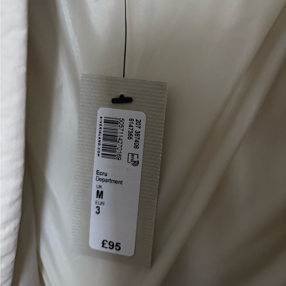 River Island Off-White Quilted Puffer Jacket, NWOT - Picture 4 of 6